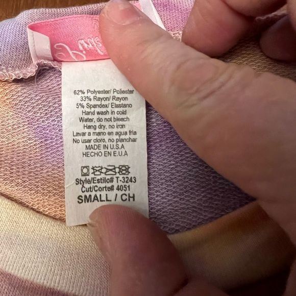 Pink Lily Rest and Relaxation oversized tie dye tee shirt, Size Small - Picture 10 of 11